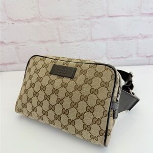 Authentic Gucci Beige GG Monogram Pouch Fanny Belt Bag